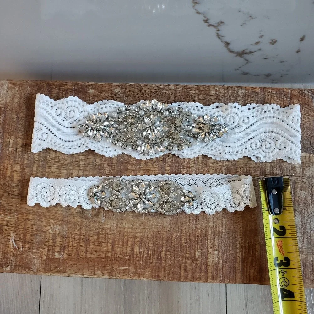 Bridal Garter Set White Rhinestone Crystal Lace Wedding 2 Piece Set Prom - Picture 4 of 5